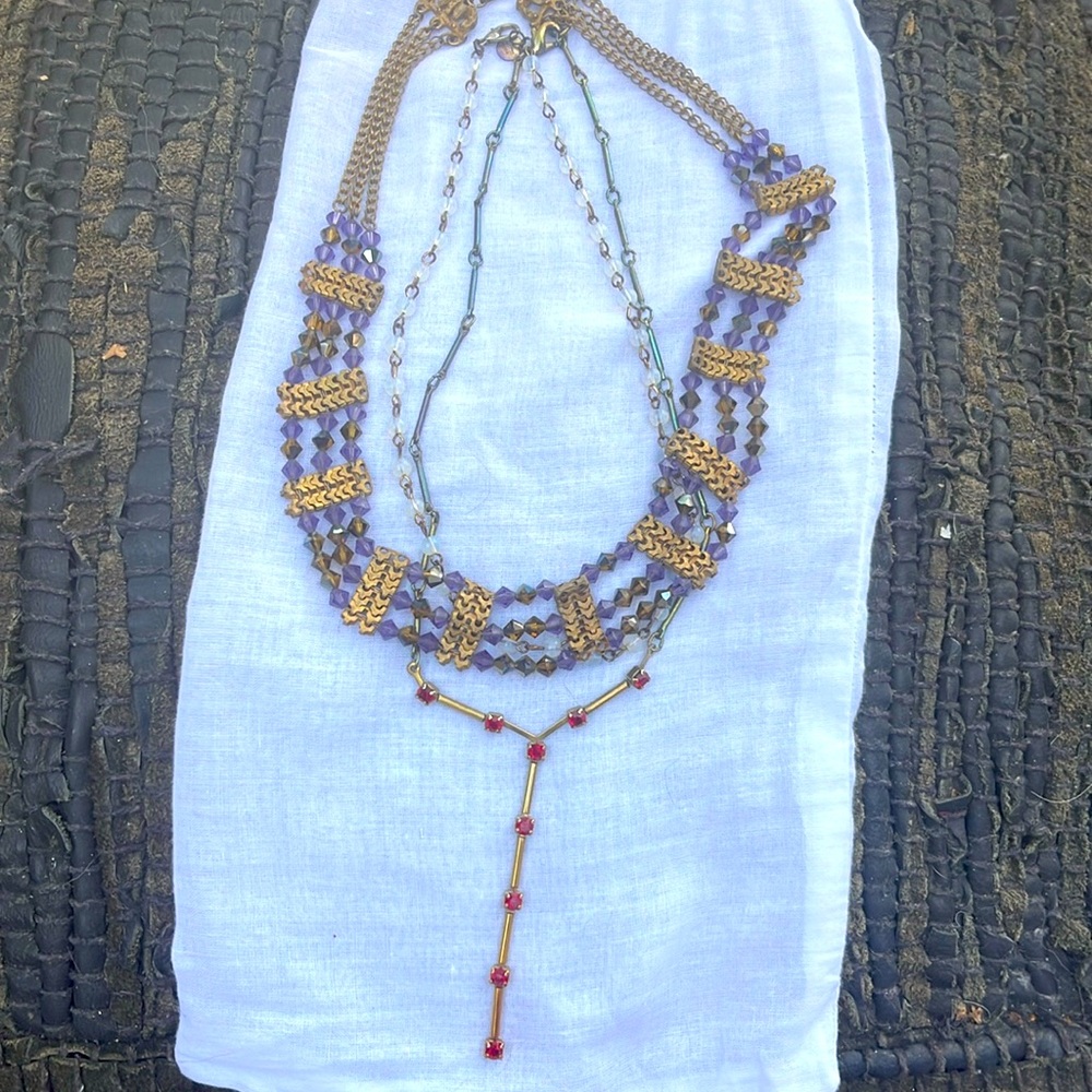Set of 3 vintage necklaces